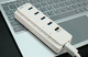 ‘퀵차지 3.0’ 고속 충전까지 갖춘 5포트 USB 허브, '아이피타임 UH1005QC'